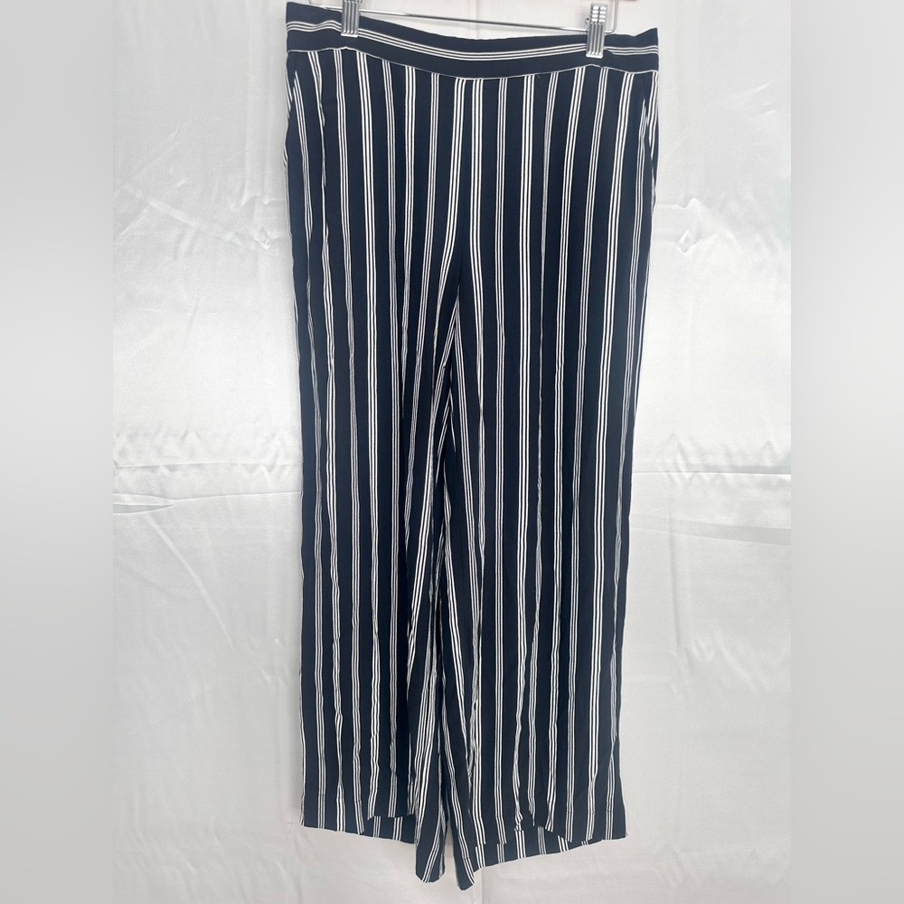 LOFT:‎ Black and White Viscose Business Casual Dress Pants